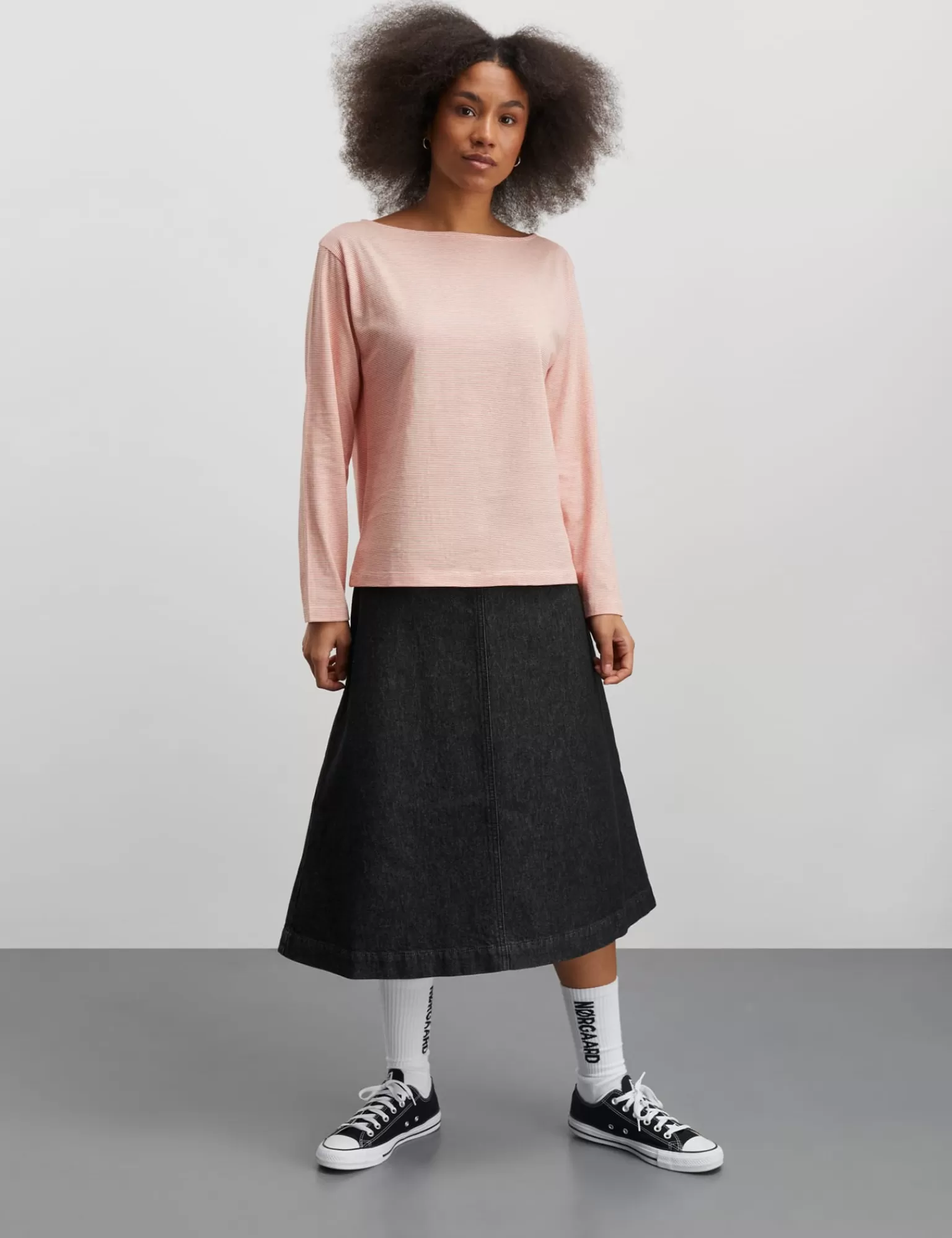 Dame MADS NØRGAARD Crisp Jersey Silke Tee LS